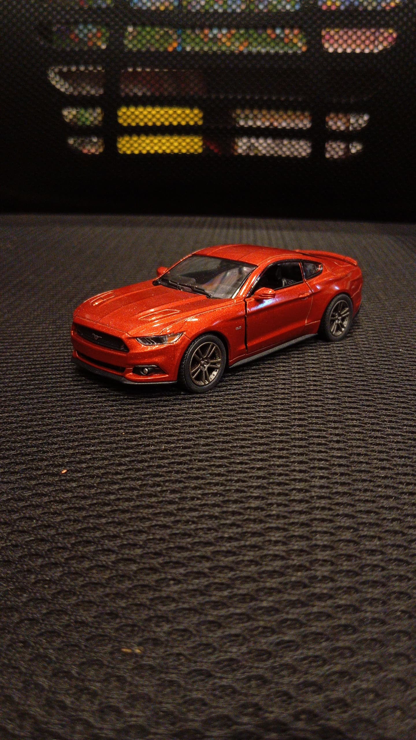 KINSMART DIECAST DOOR OPENABLE PULL BACK METAL CAR
